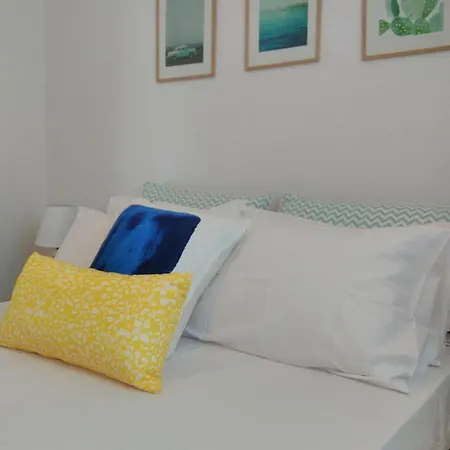 Orsiida Seaside Kgatzea Vakantiehuis *