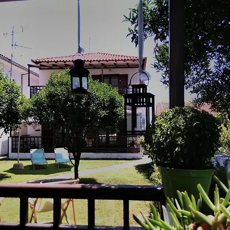 Orsiida Seaside Kgatzea Vakantiehuis