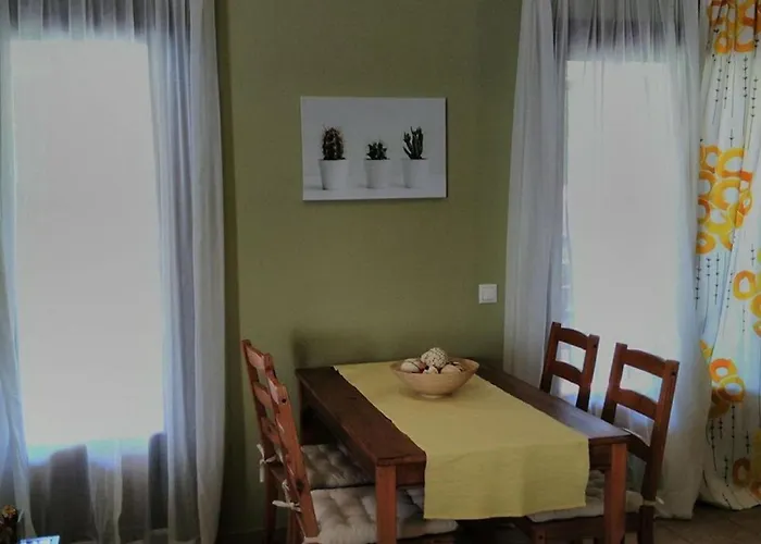 Orsiida Seaside Kgatzea *