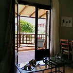 Orsiida Seaside Kgatzea