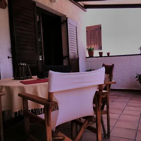 Orsiida Seaside Kgatzea *