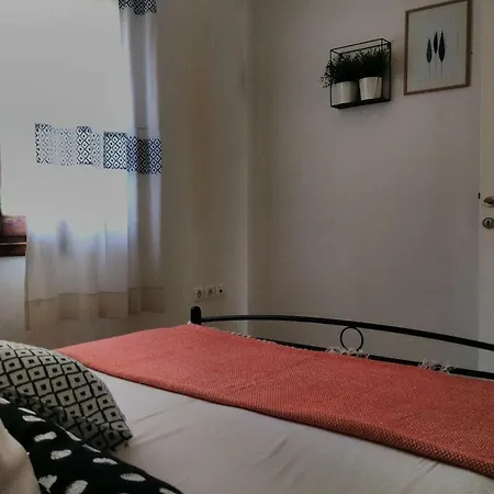 Orsiida Seaside Kgatzea *