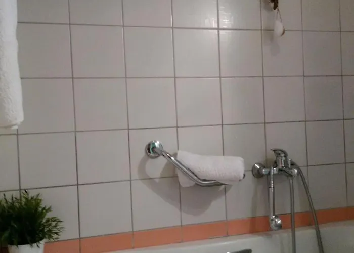 Case de vacanță Orsiida Seaside Kgatzea